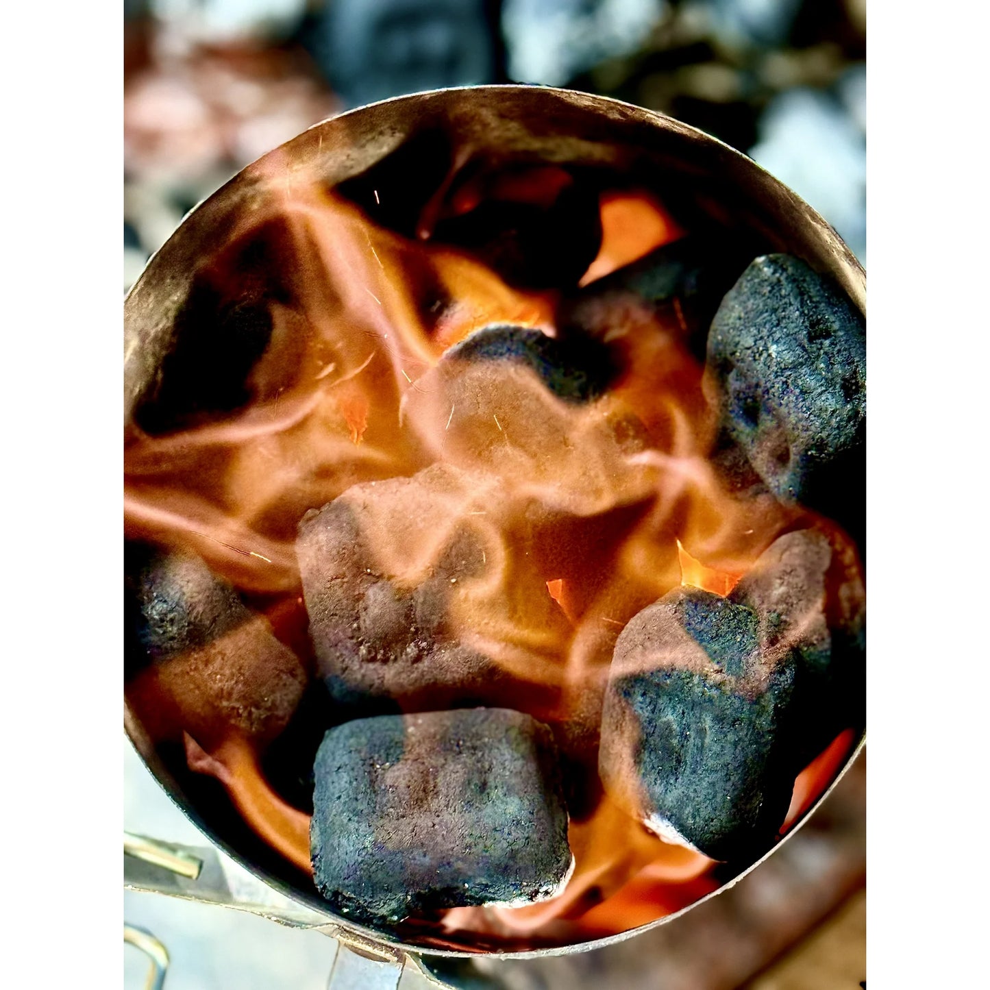 B&B Charcoal 17.6 Pounds Oak Charcoal Briquets