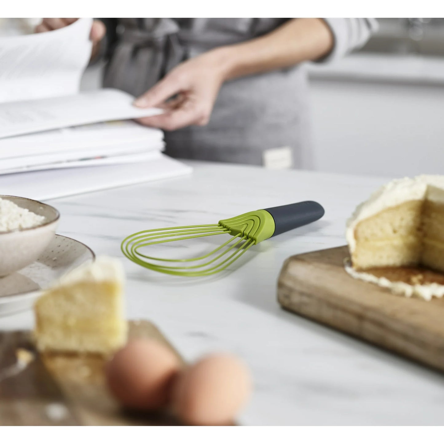 Joseph Joseph Twist Whisk 2-In-1 Collapsible Balloon and Flat Whisk Silicone Coated Steel Wire