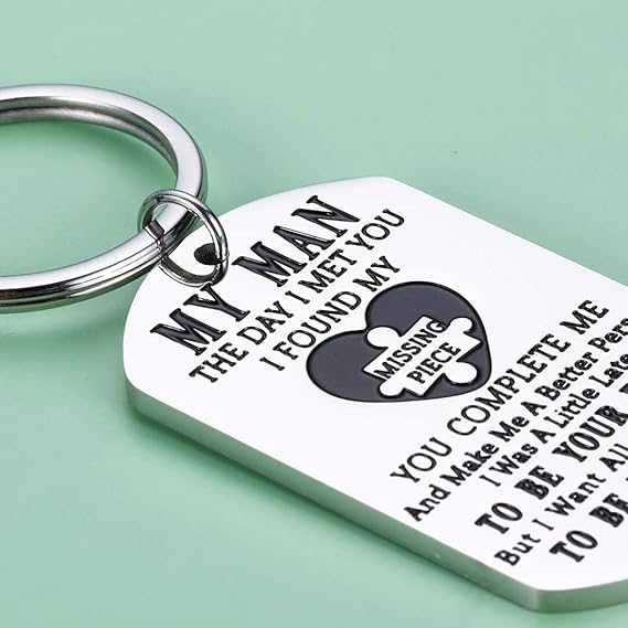 "My Man ❤️" Stainless Steel Dog Tag Keychain – Gift for Husband or Boyfriend