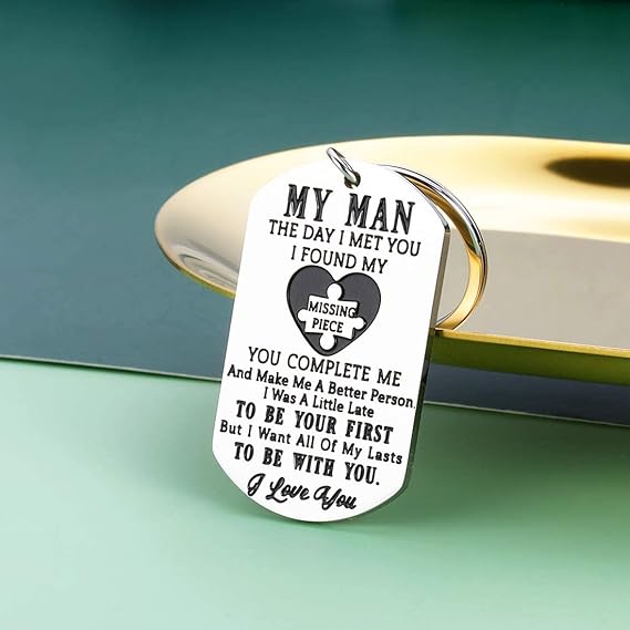 "My Man ❤️" Stainless Steel Dog Tag Keychain – Gift for Husband or Boyfriend