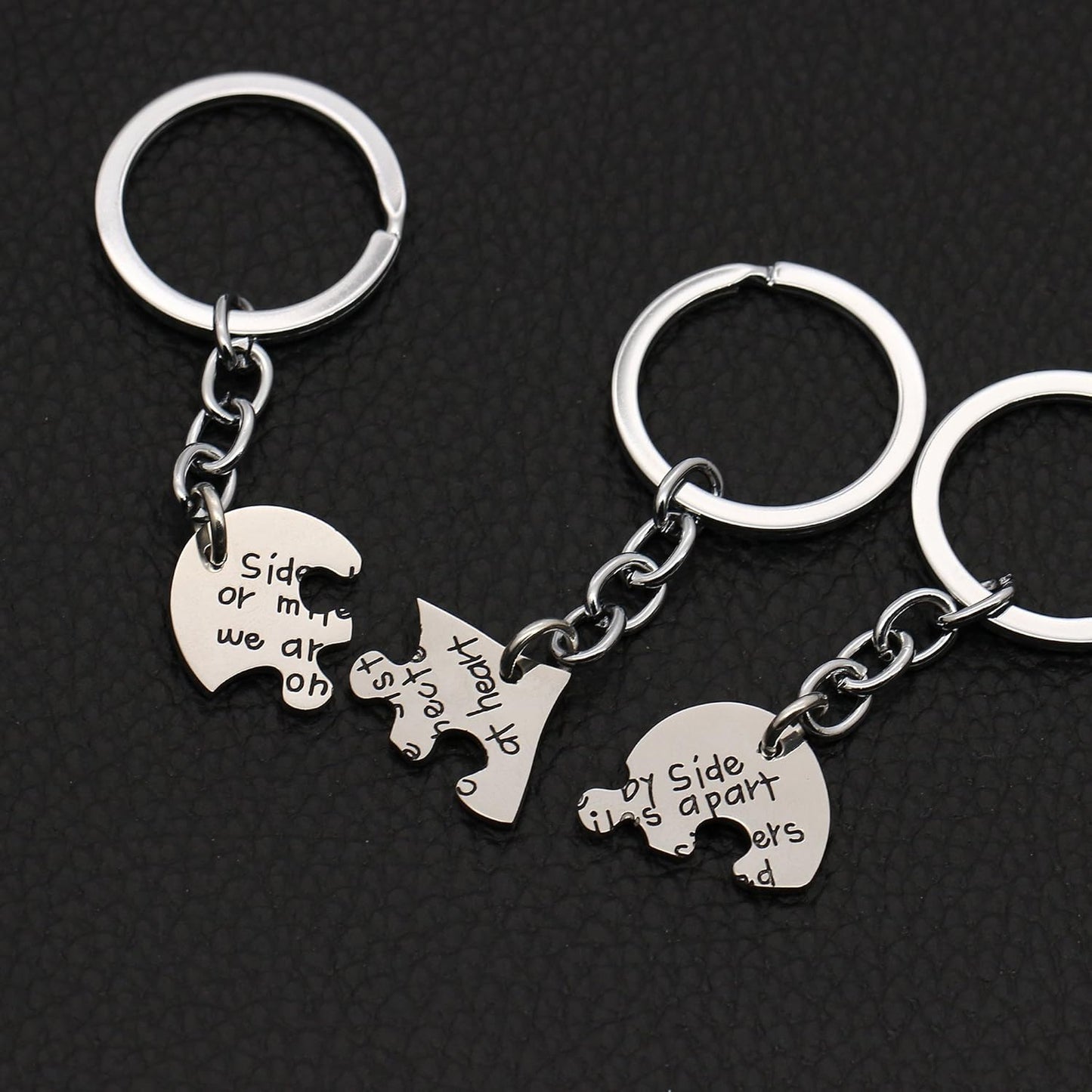 Sister Keychain Set of 3 – Broken Heart Family Gift “Side by Side, Close at Heart”