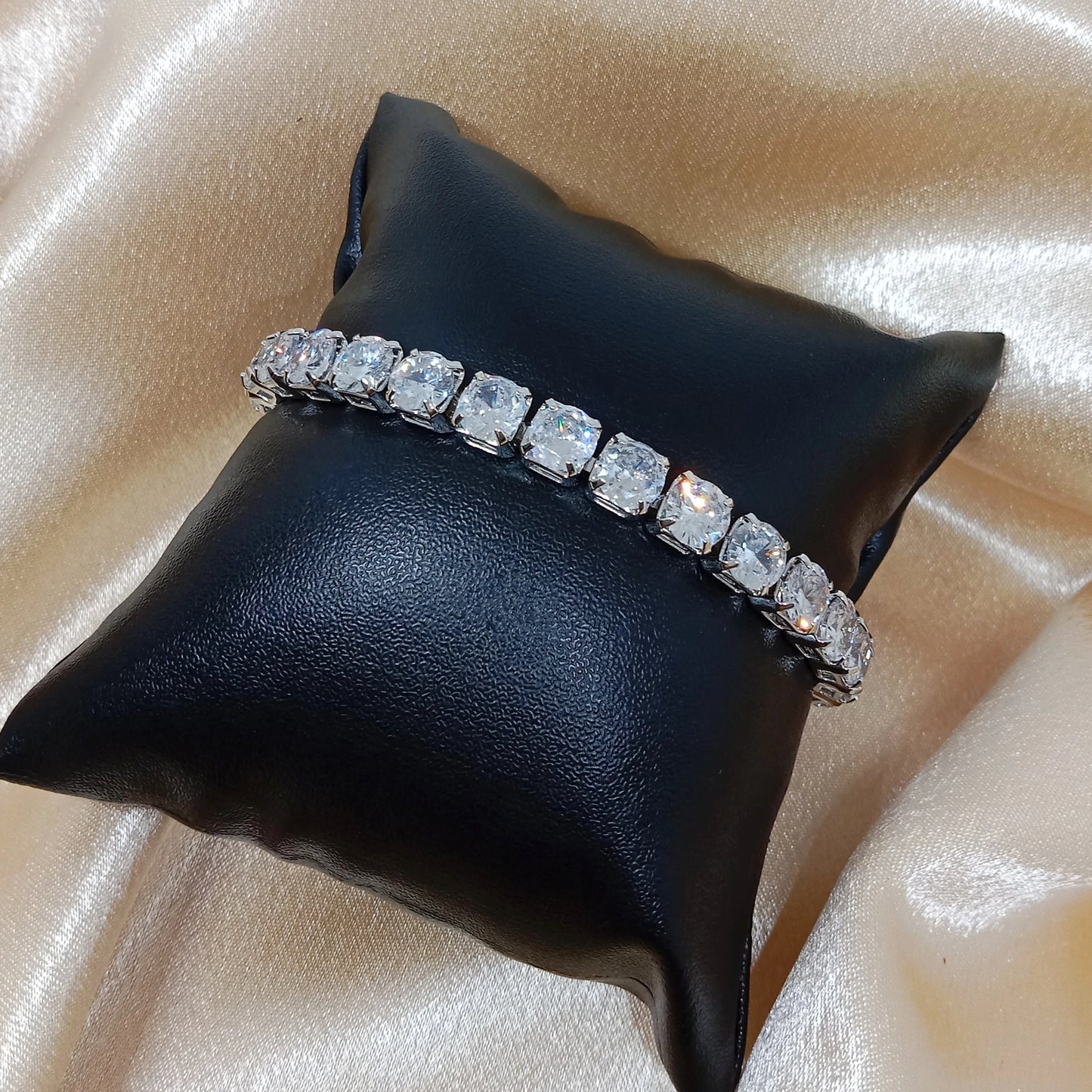 Women’s Multi-Row Full Rhinestone Zircon Bracelet