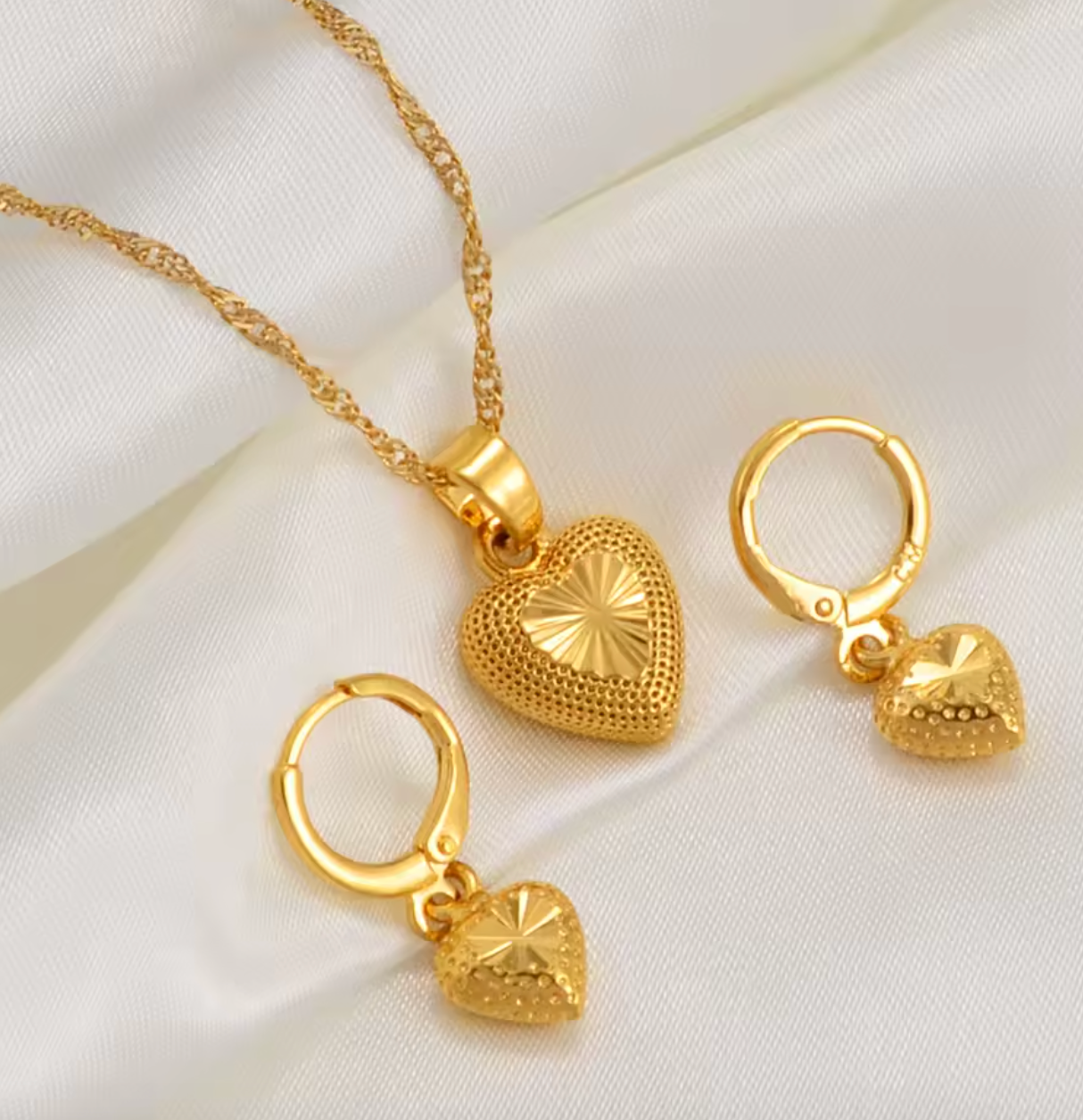 24K Dubai Gold Plated Heart Earrings Necklace Jewelry Set in Gift Box π
