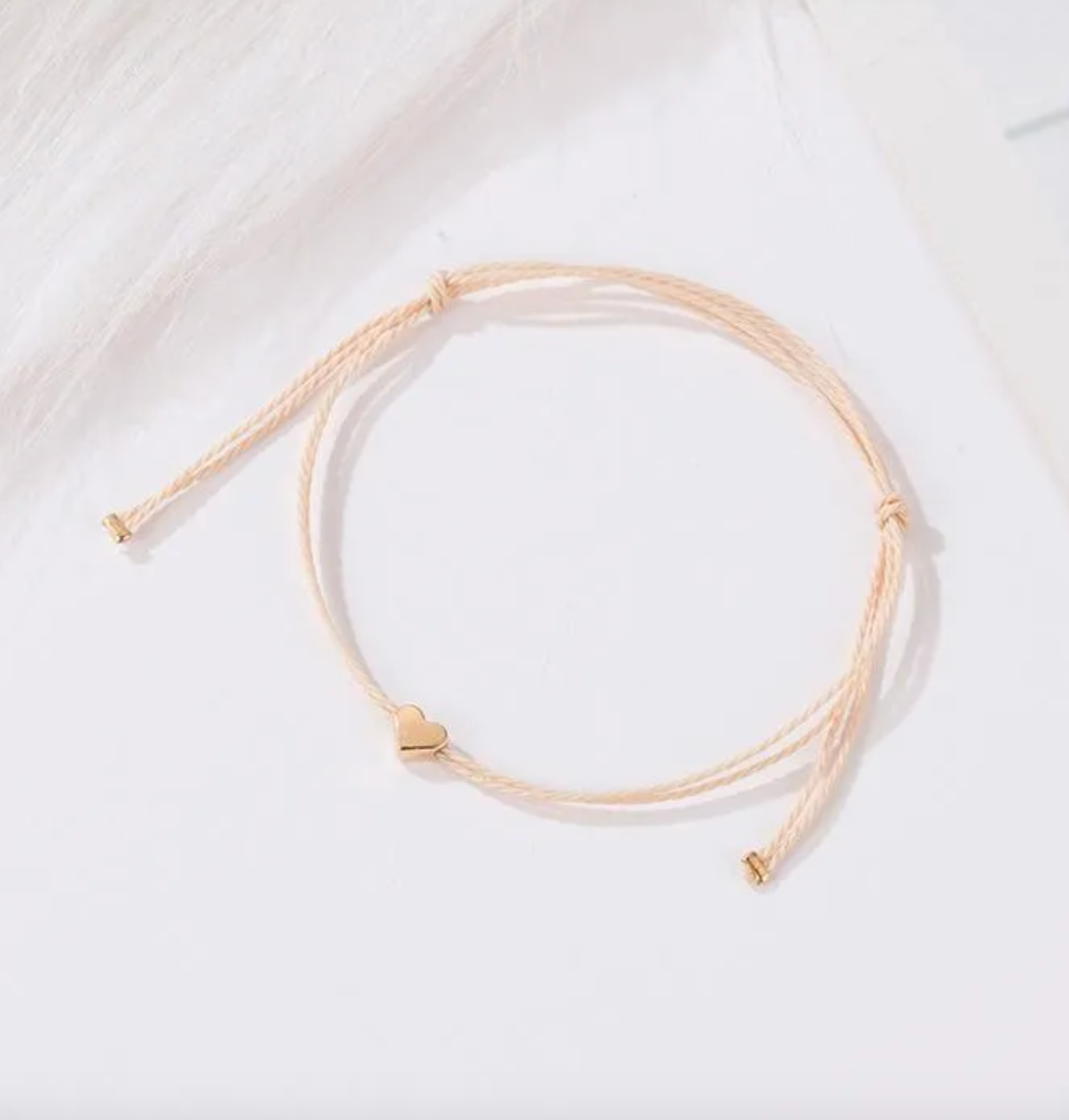 ❤️ Simple Rope Heart Bracelet – Elegant Love Design for Women