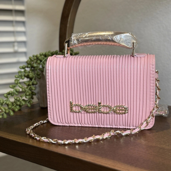 BEBE Raelynn metal handle crossbody - Blush