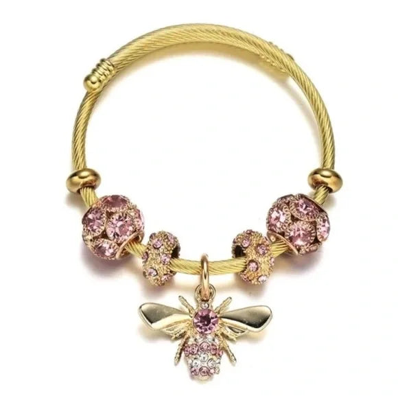 Diamond Bee Pendant Bracelet – Multi-Element Alloy Accessory