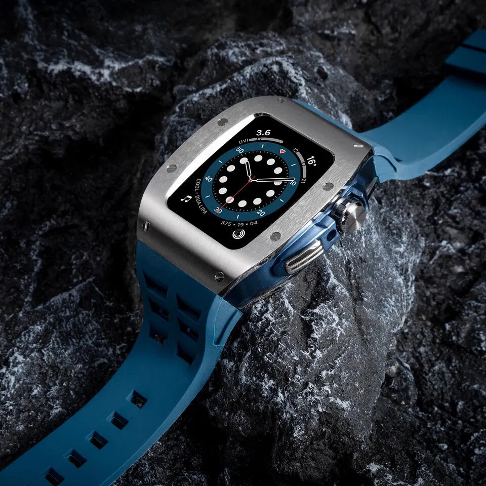 ๐ Blue 45mm Luxury Silicone Strap & Case for Apple Watch Series 7/8