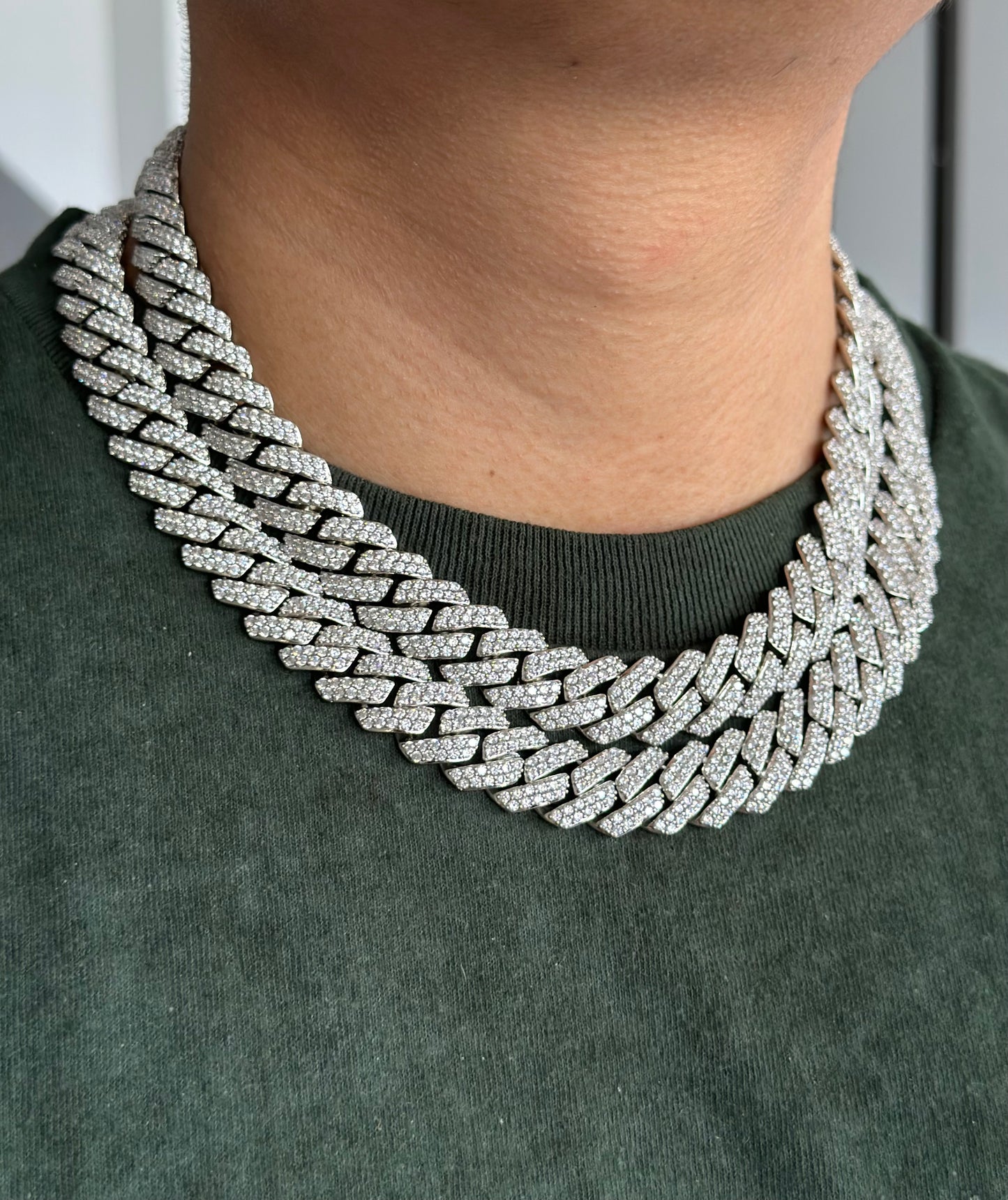 Men’s 15mm Cuban Link Chain Necklace 20 Inch Iced Out with Cubic Zirconia Gold Plated Hip Hop Jewelry