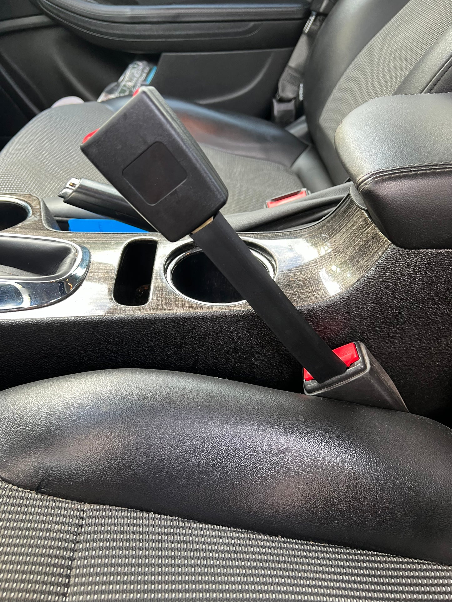 10" Rigid Seat Belt Extender – Universal Car Seatbelt Extension for Comfort & Safety