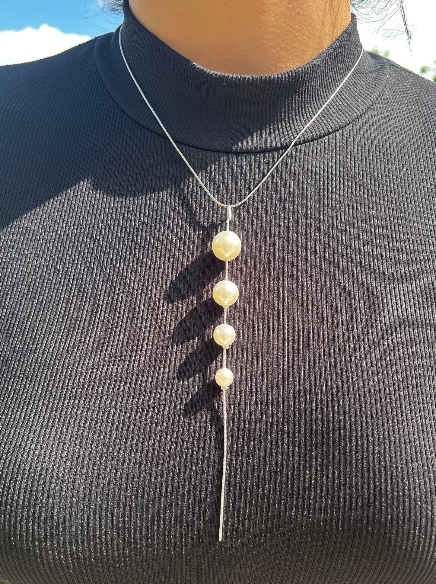 Creative Long Tassel Pearl Pendant Necklace β Sexy Statement Jewelry for Women