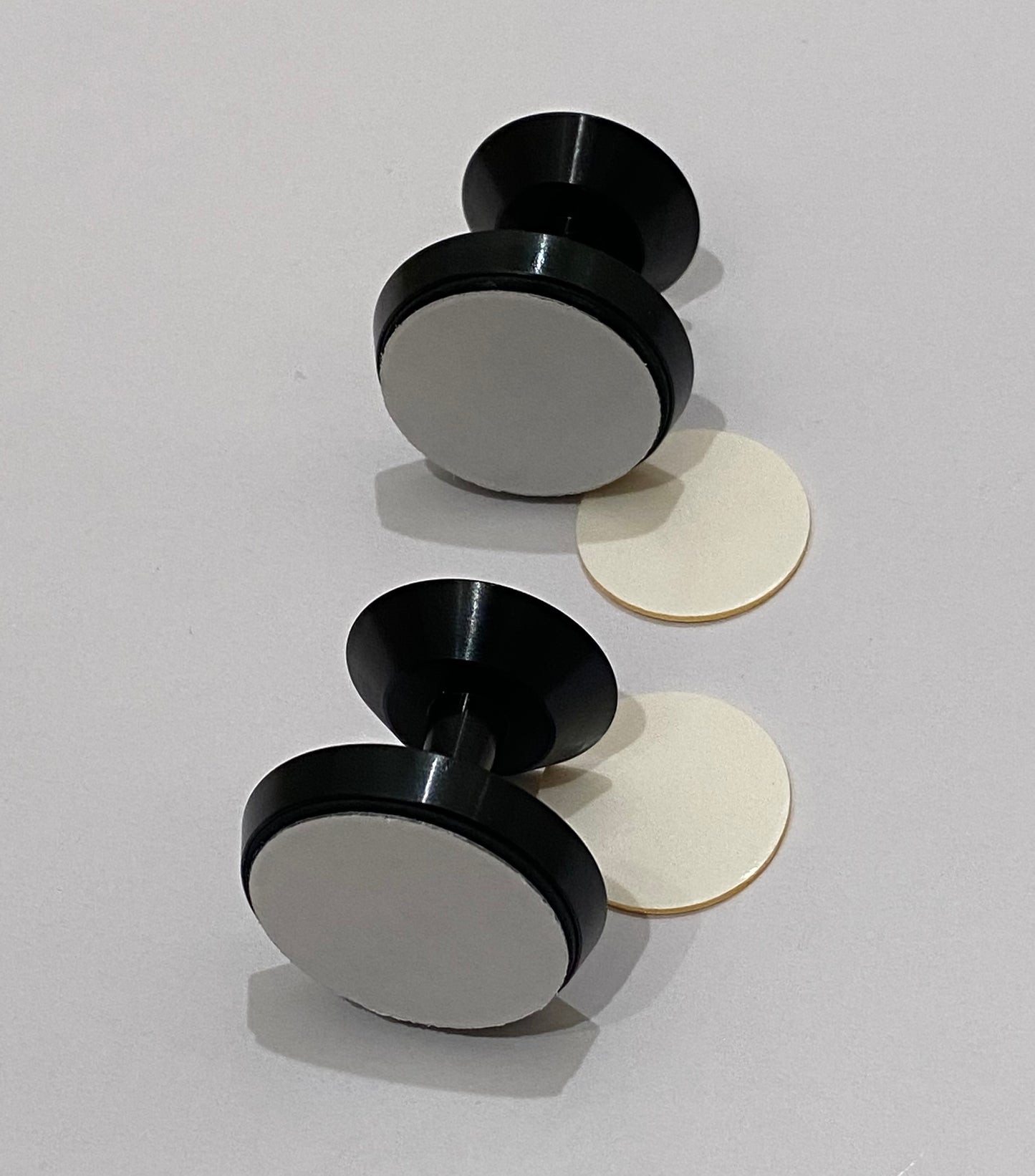 2 Pack Magnetic Car Mount Universal Car Phone Holder Dashboard Stand For iPhone Android Samsung GPS