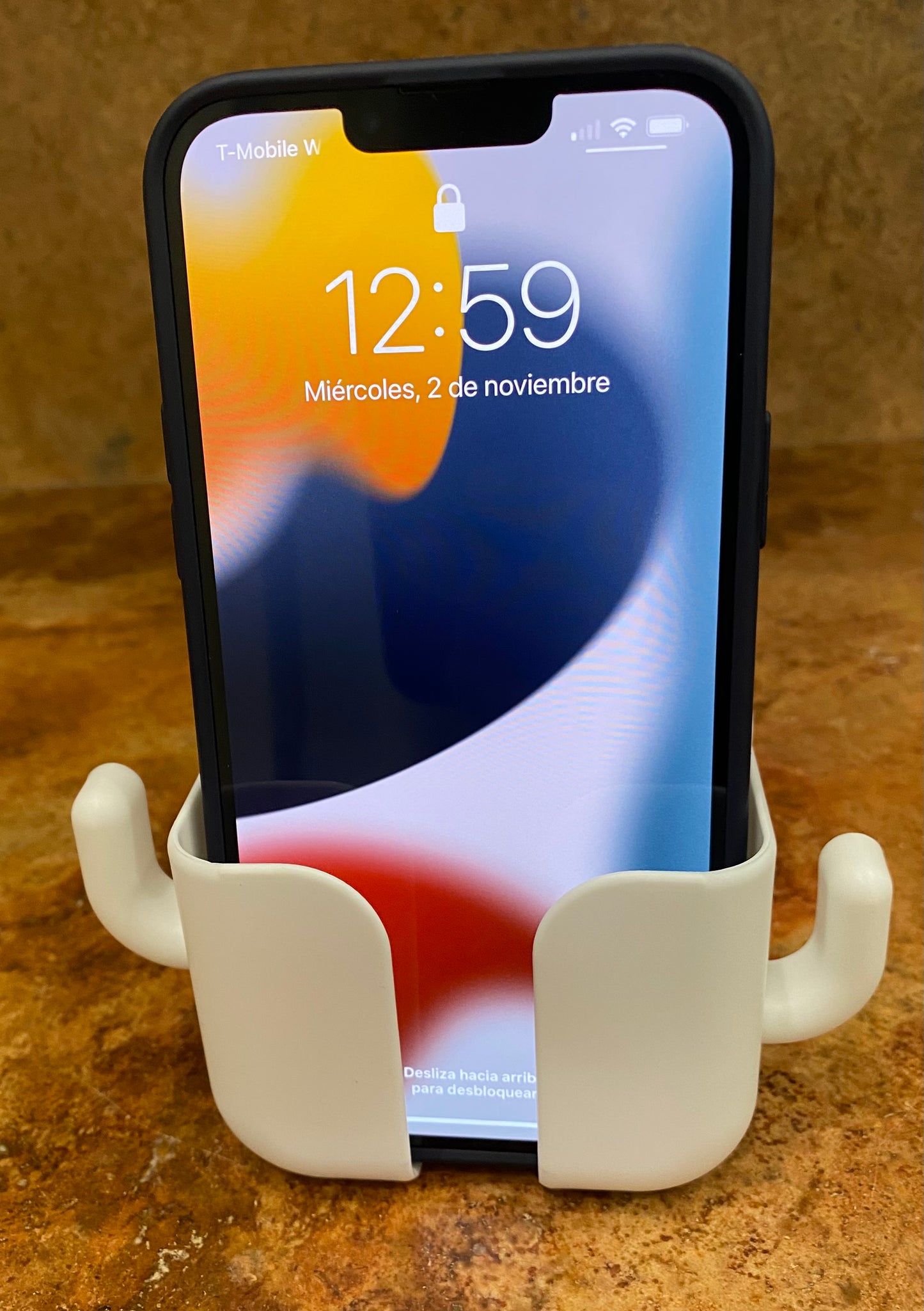 4 Pieces Mobile Phone Plug Wall Mount Holder with Hooks Multi-Function Remote Control Storage Box Se