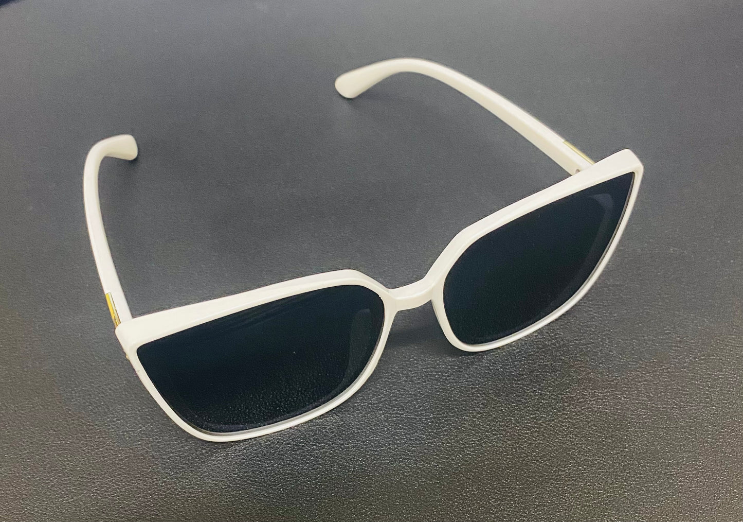 Solid White and Gray Large Face Sunglasses Women Retro Glasses Wild Sunglasses