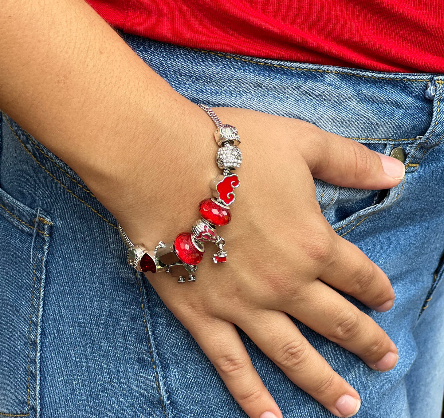 Geometric Glass Beaded Bracelet – Colorful Alloy Travel Jewelry for Women