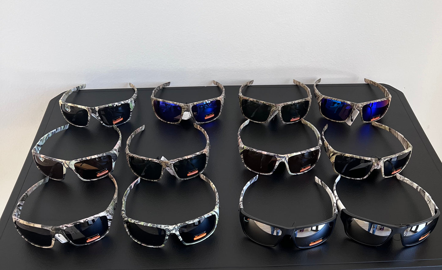 Camo Print Retro Sunglasses – Random Color UV400