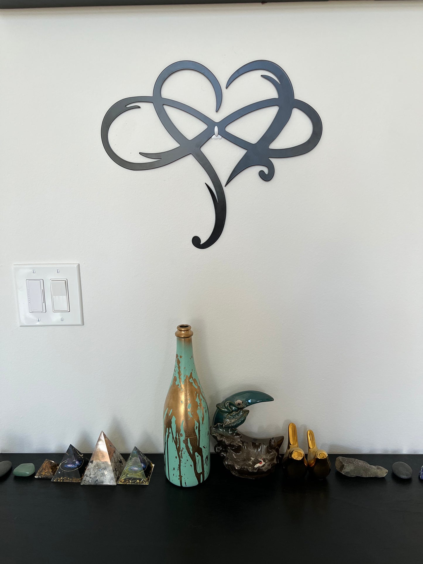 Eternal Love Infinite Heart Wall Decor
