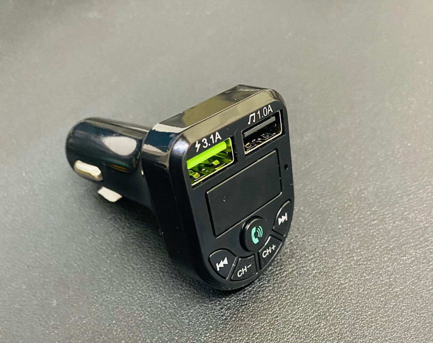 Car Bluetooth FM Transmitter Radio MP3 Wireless Adapter Car Kit USB Chargers