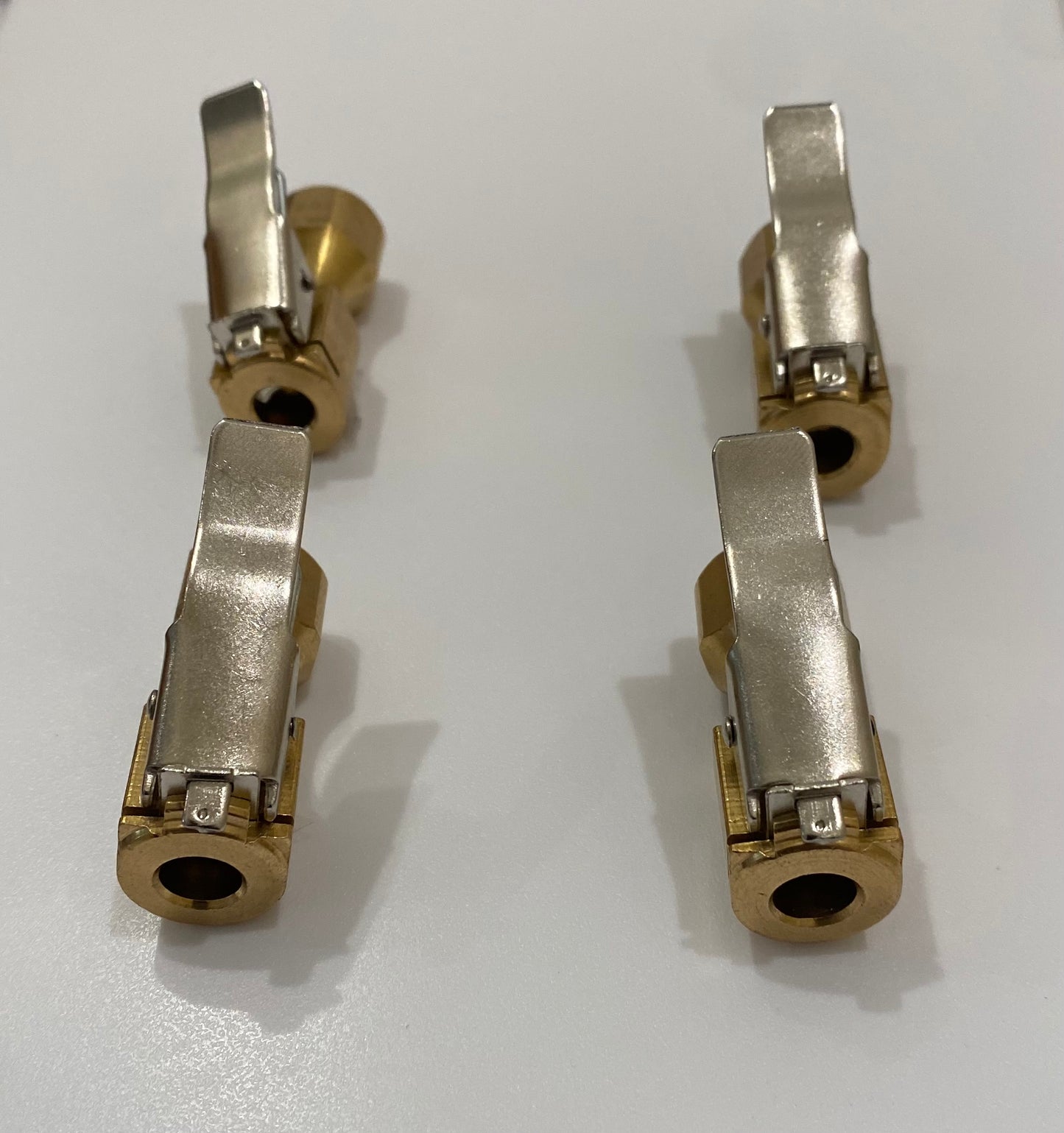4 Pack, Heavy Duty Brass Air Chuck, Closed Flow Straight Tire Chuck with Lock-on Clip for Tire