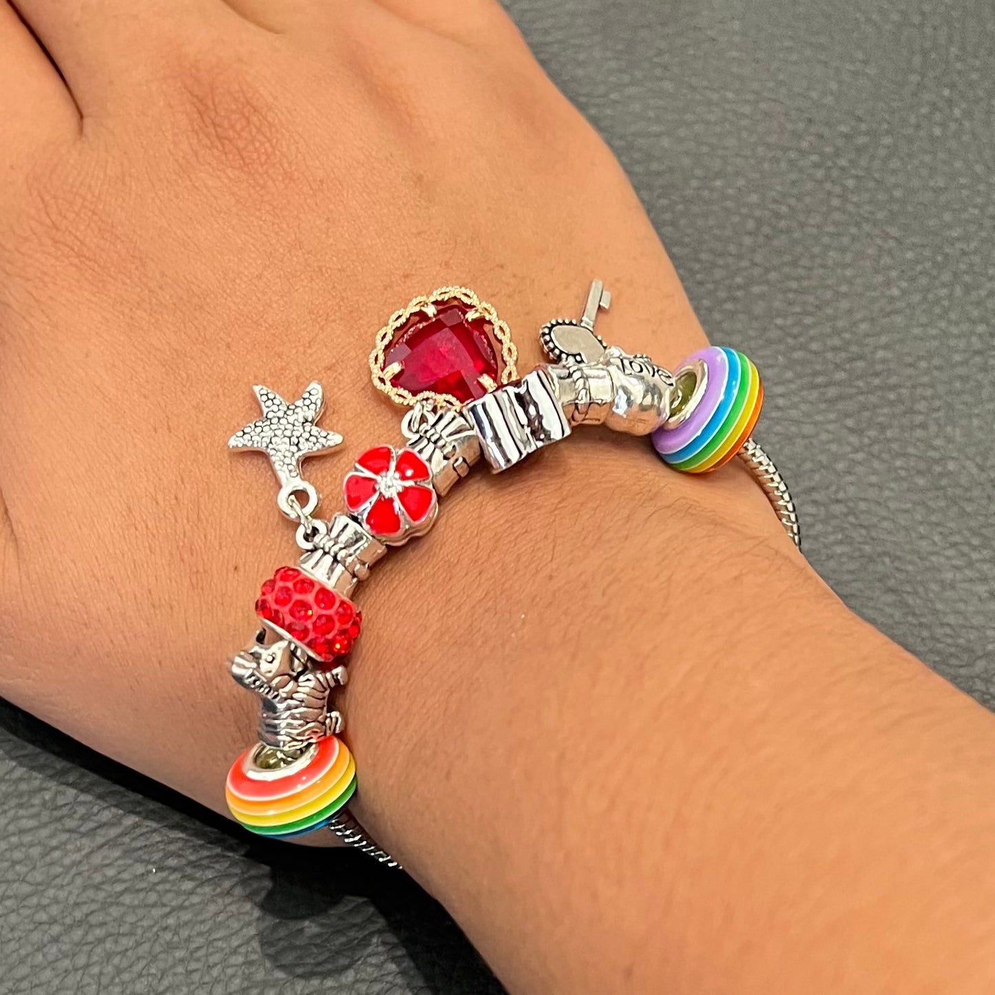 🔥Trendy Red Crystal Charm Bracelet – Fashion Jewelry Gift for Girls & Teens