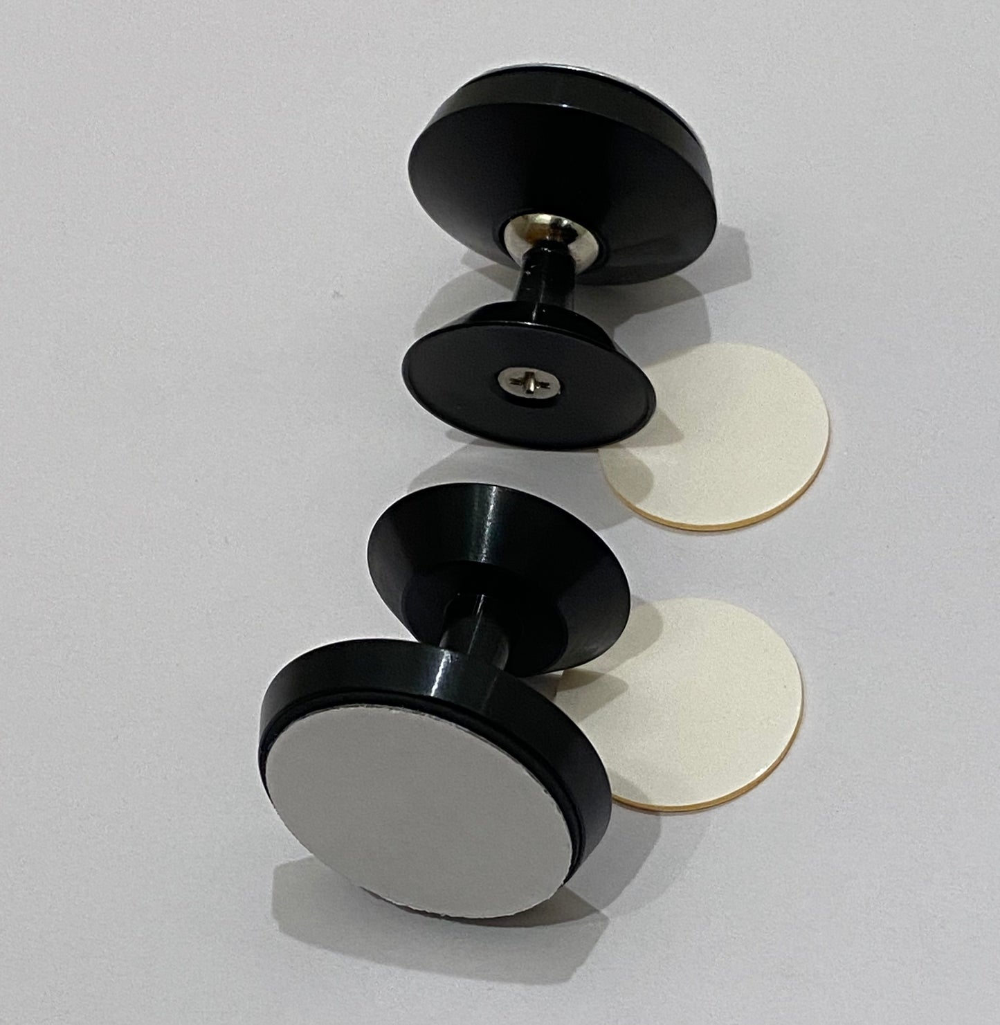 2 Pack Magnetic Car Mount Universal Car Phone Holder Dashboard Stand For iPhone Android Samsung GPS