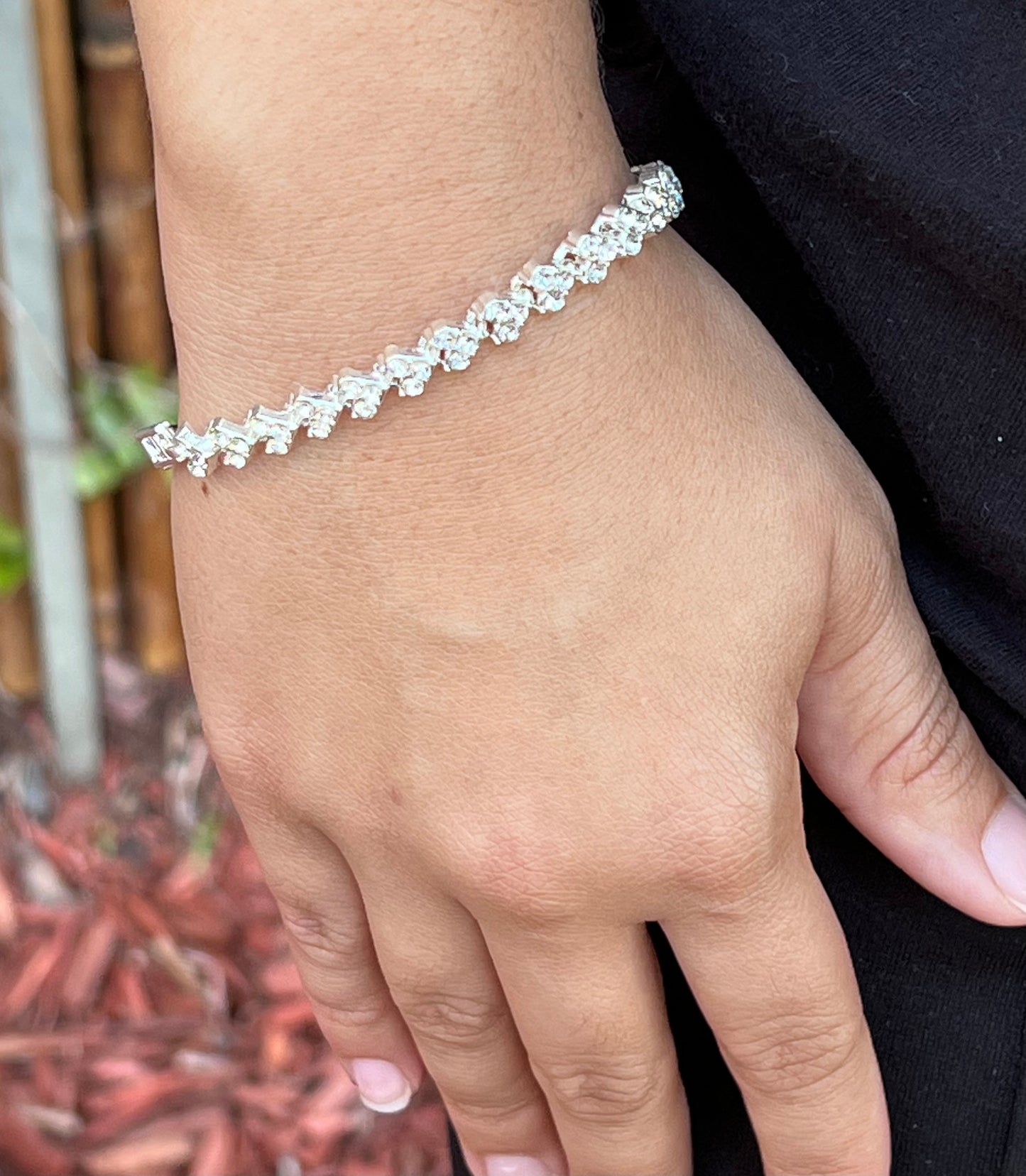 ❗️HIGH-QAULITY❗️ Ladies Full Heart-Shaped Diamond Simple Crystal Zircon Alloy Bracelet - 🎁🎁Perfect Gift for Friends🎁🎁