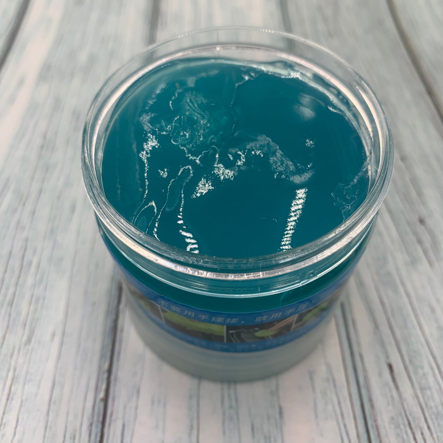 🧼 Universal Cleaning Gel – Dust Cleaner for Keyboard, Car Vents, Laptop & Electronics