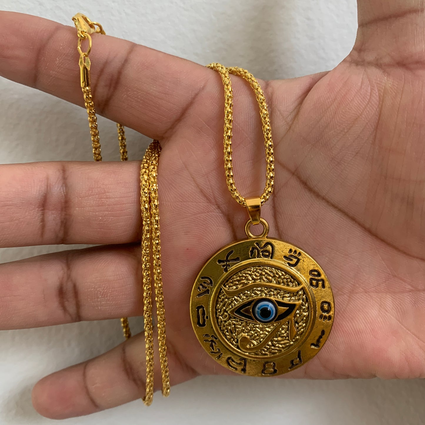 Eye of Horus Necklace – Gold Plated Stainless Steel Pendant with 24" Chain, Ancient Egyptian Design