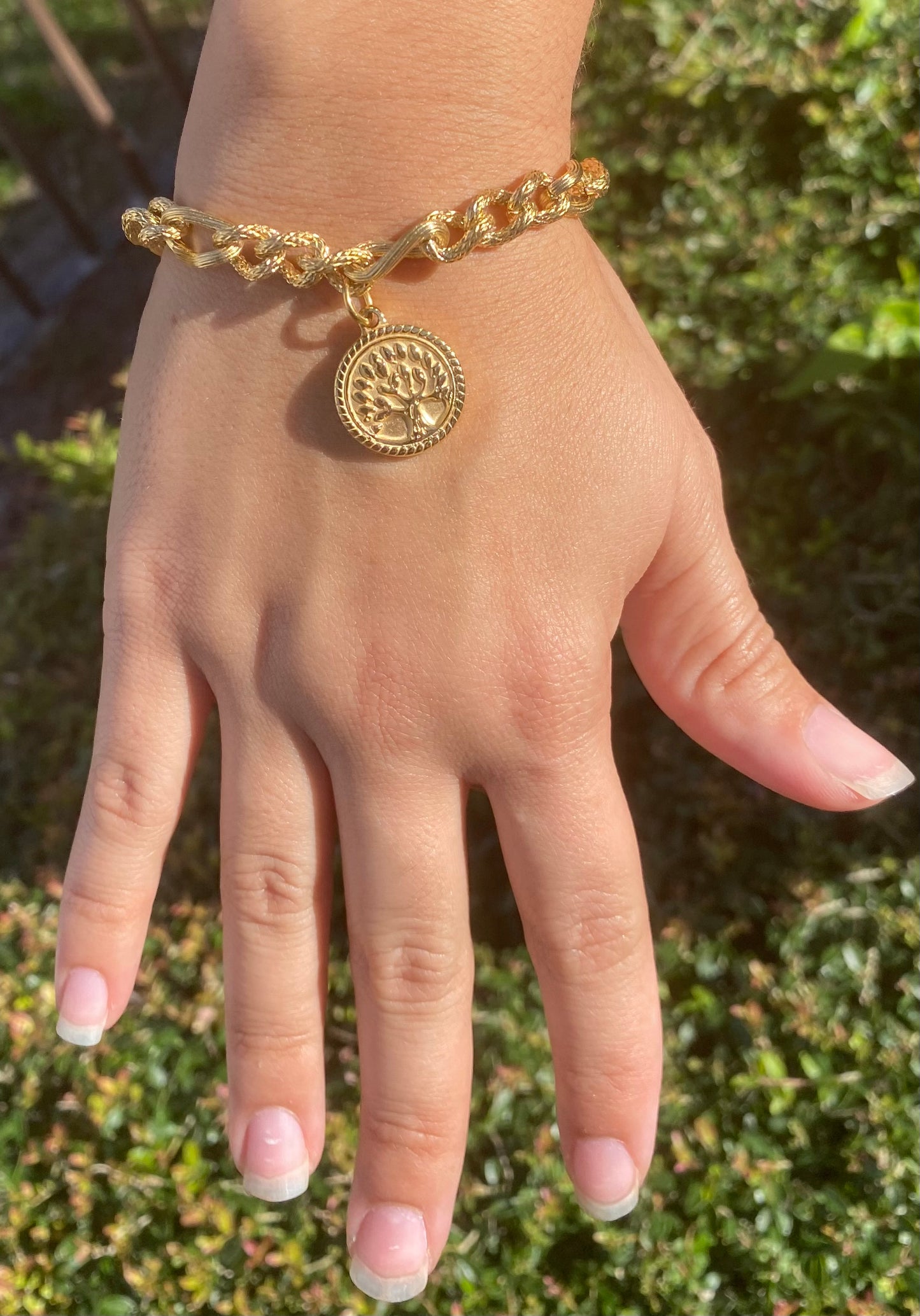 Stainless Steel Tree of Life Bracelet – Round Tag Charm Jewelry for Women