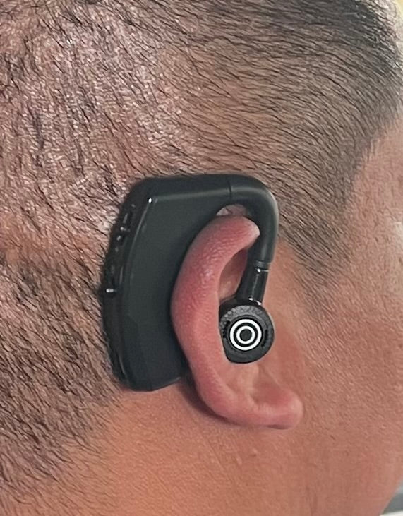 Voice Control - Single Bluetooth Wireless Earbud Headphone for iPhones, Android & Samsung