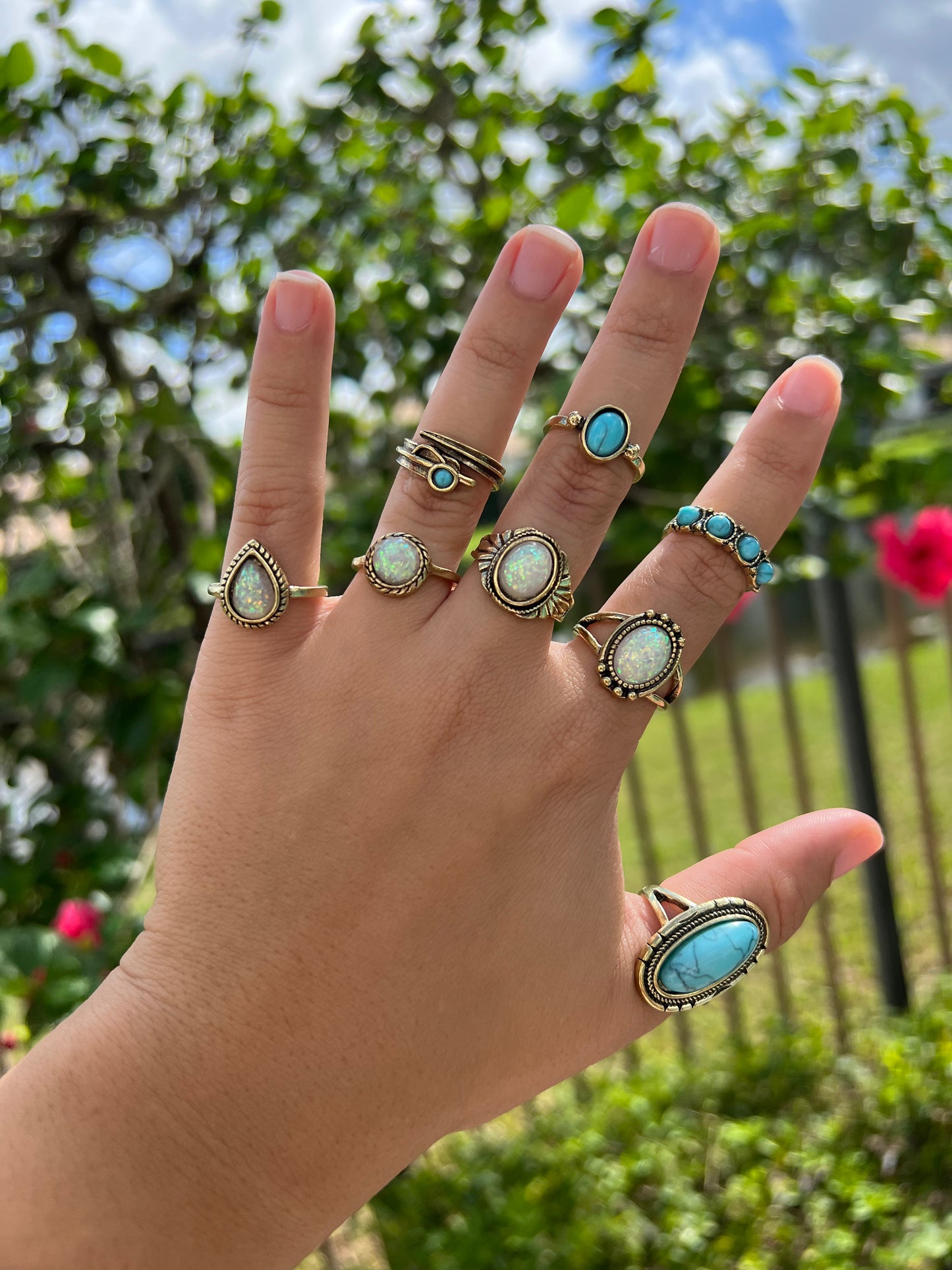 Vintage Alloy Inlaid Turquoise Geometric Ring Set of 8 bronze