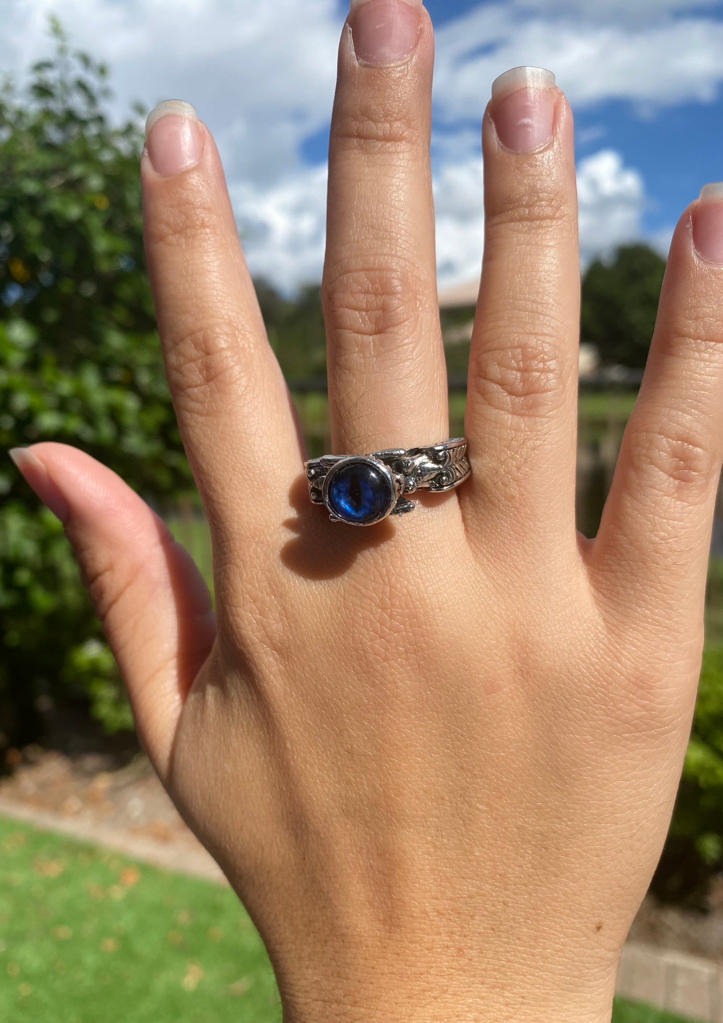 🧿 Retro Evil Eye Adjustable Ring – Creative Open Design