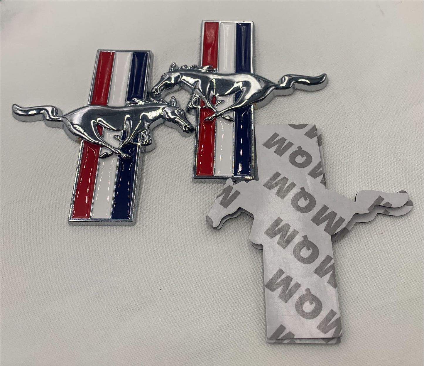 π Silver Horse Car Emblem β Chrome Finish Auto Badge