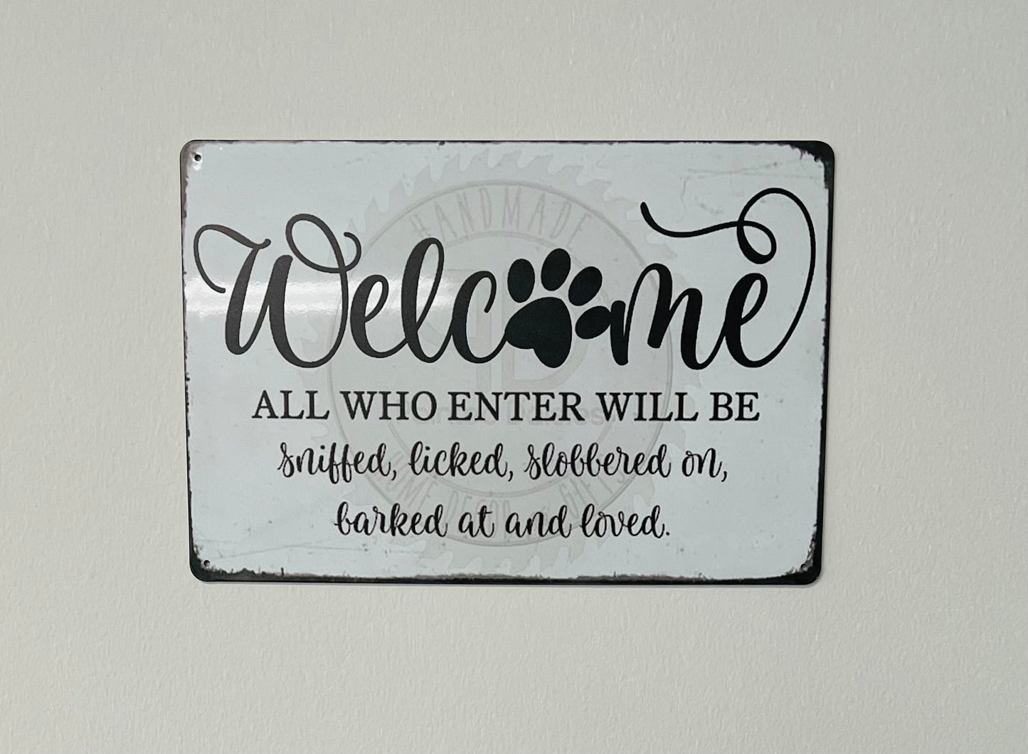 Metal Welcome Dog Sign 8x12in