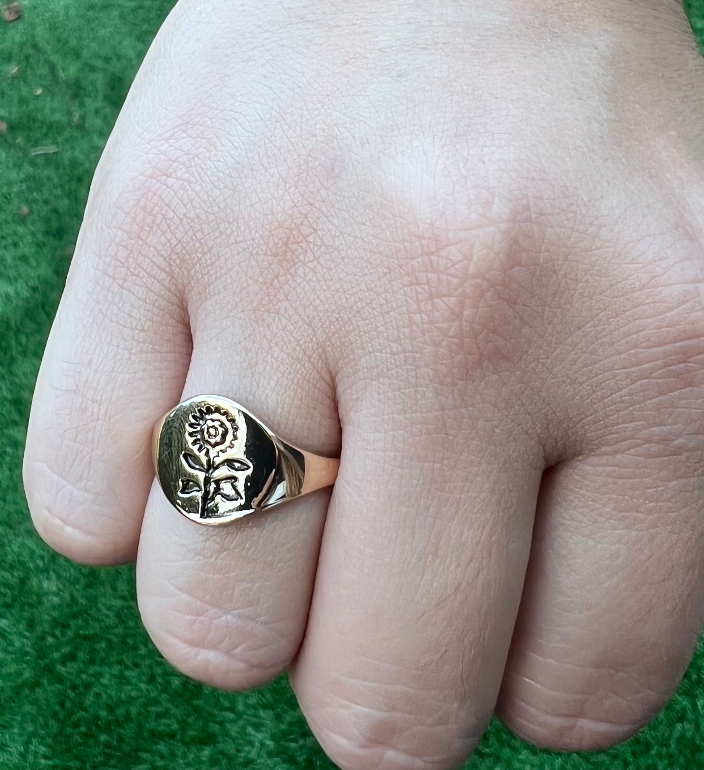 14k gold sunflower ring Size 7