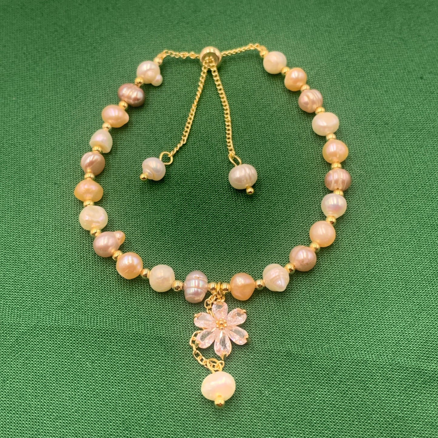 π Korean Style Zircon Flower Geometric Bracelet β Simple Titanium Steel Hand Jewelry