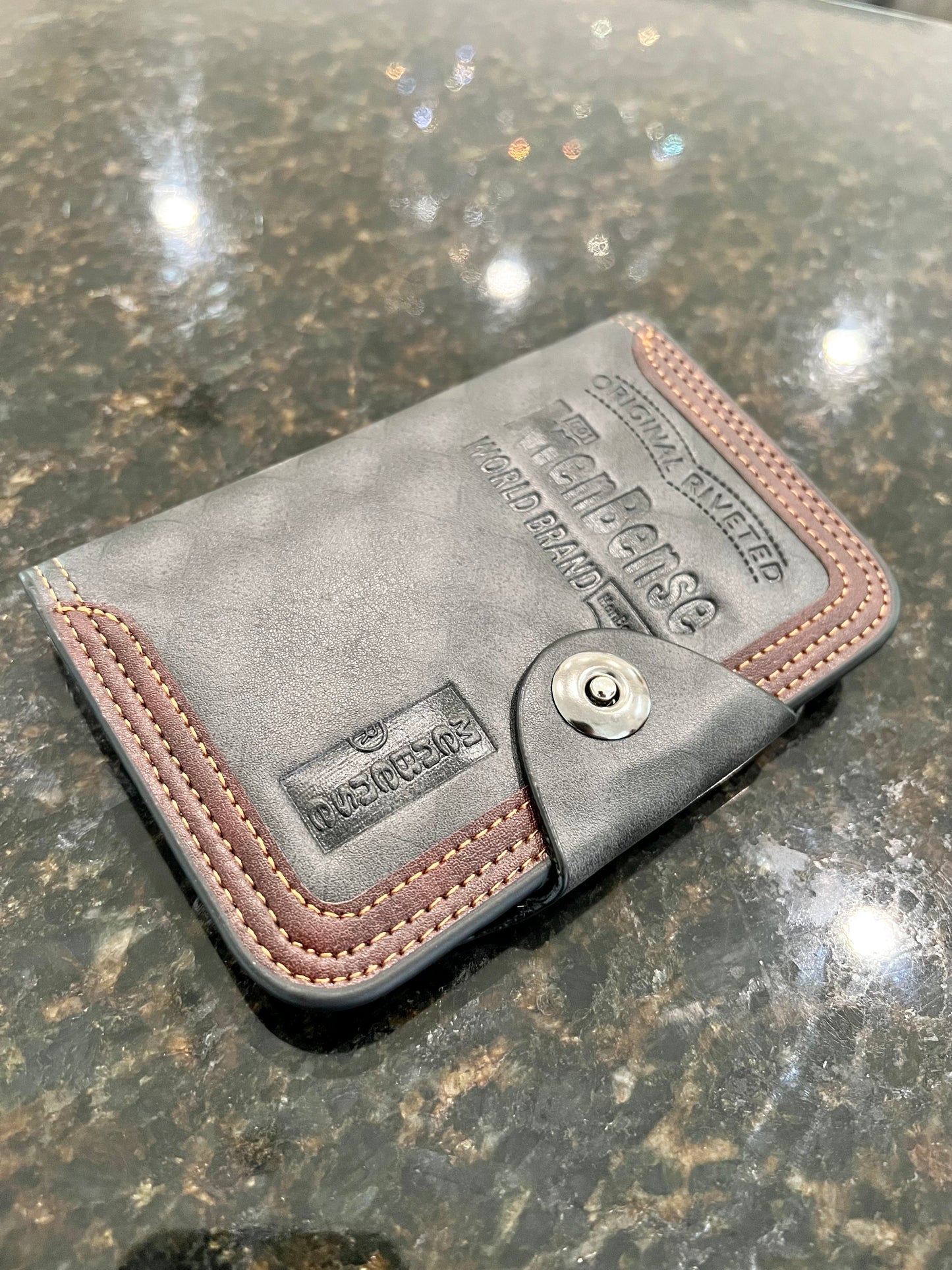 Menbense Premium Men's Wallet,Magnetic buckle
