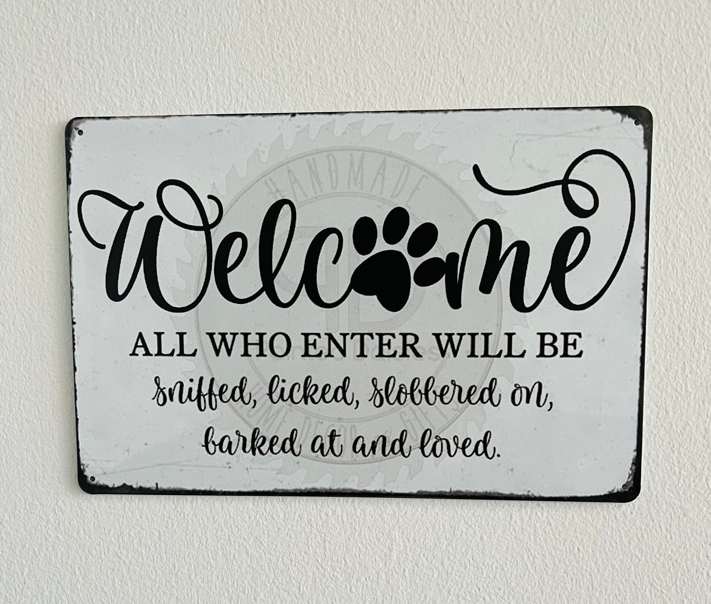 Metal Welcome Dog Sign 8x12in