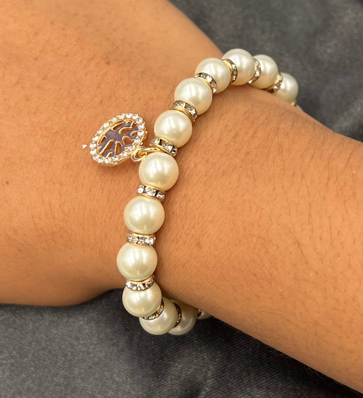 Tree of Life Pearl Bracelet – Adjustable Symbolic Jewelry for Women