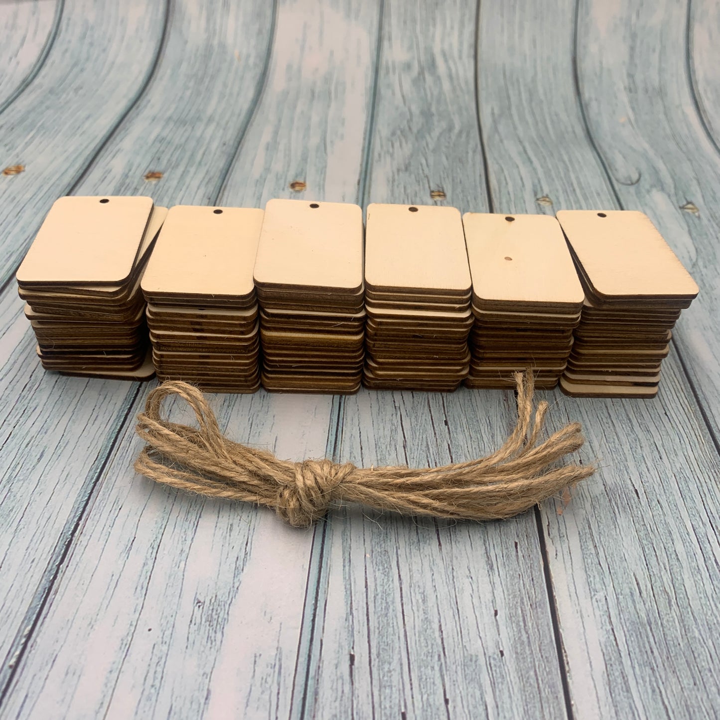 New✨100 Pcs Unfinished Wood Pieces Rectangle-Shaped with Hole & 2M Hemp Rope for Craft (2 x 1.3")