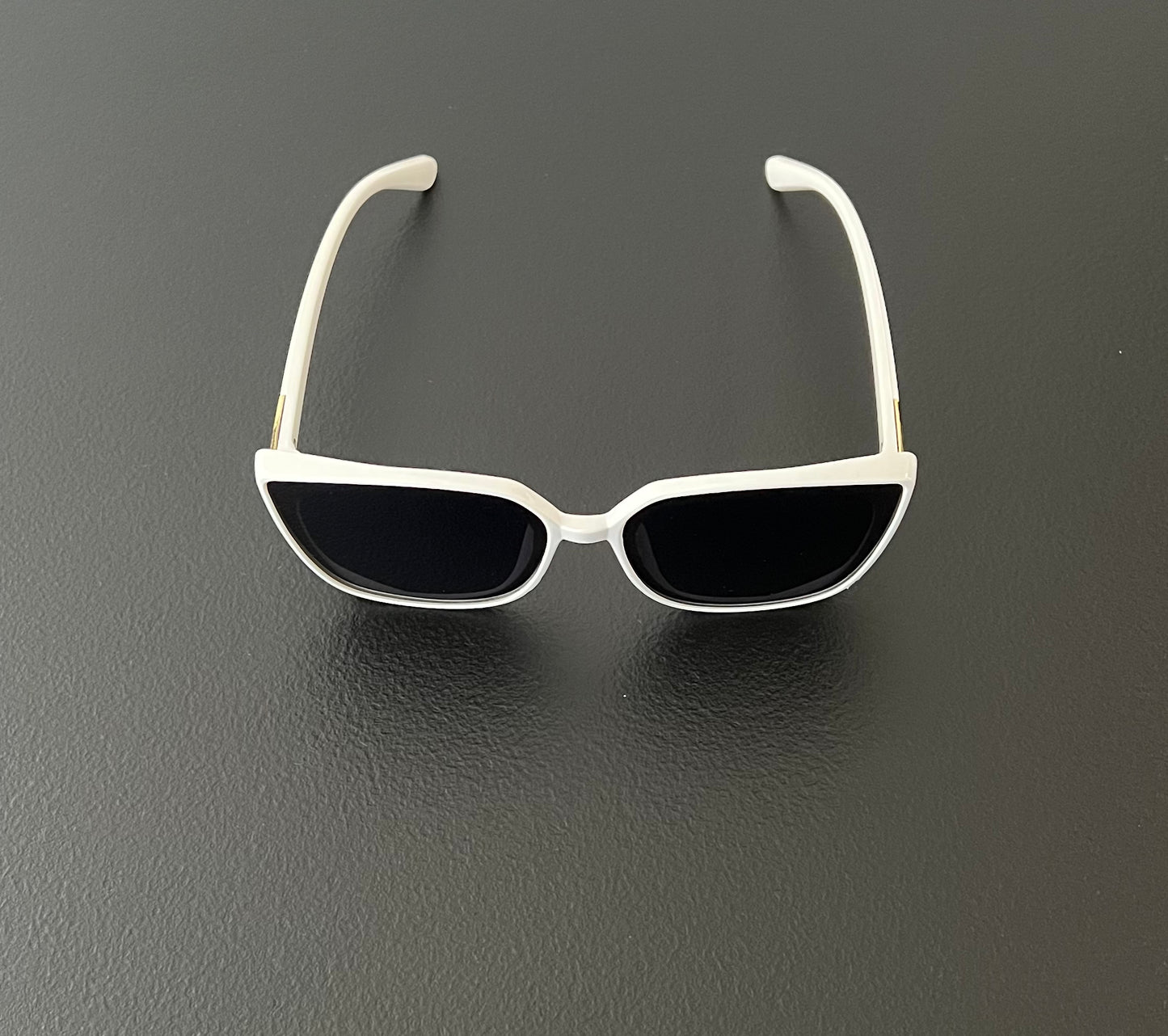 Solid White and Gray Large Face Sunglasses Women Retro Glasses Wild Sunglasses
