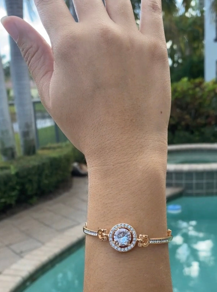 Classic Sparkling Crystal Tennis Bracelet – Adjustable Chain Jewelry for Women | Elegant Wrist Accessory