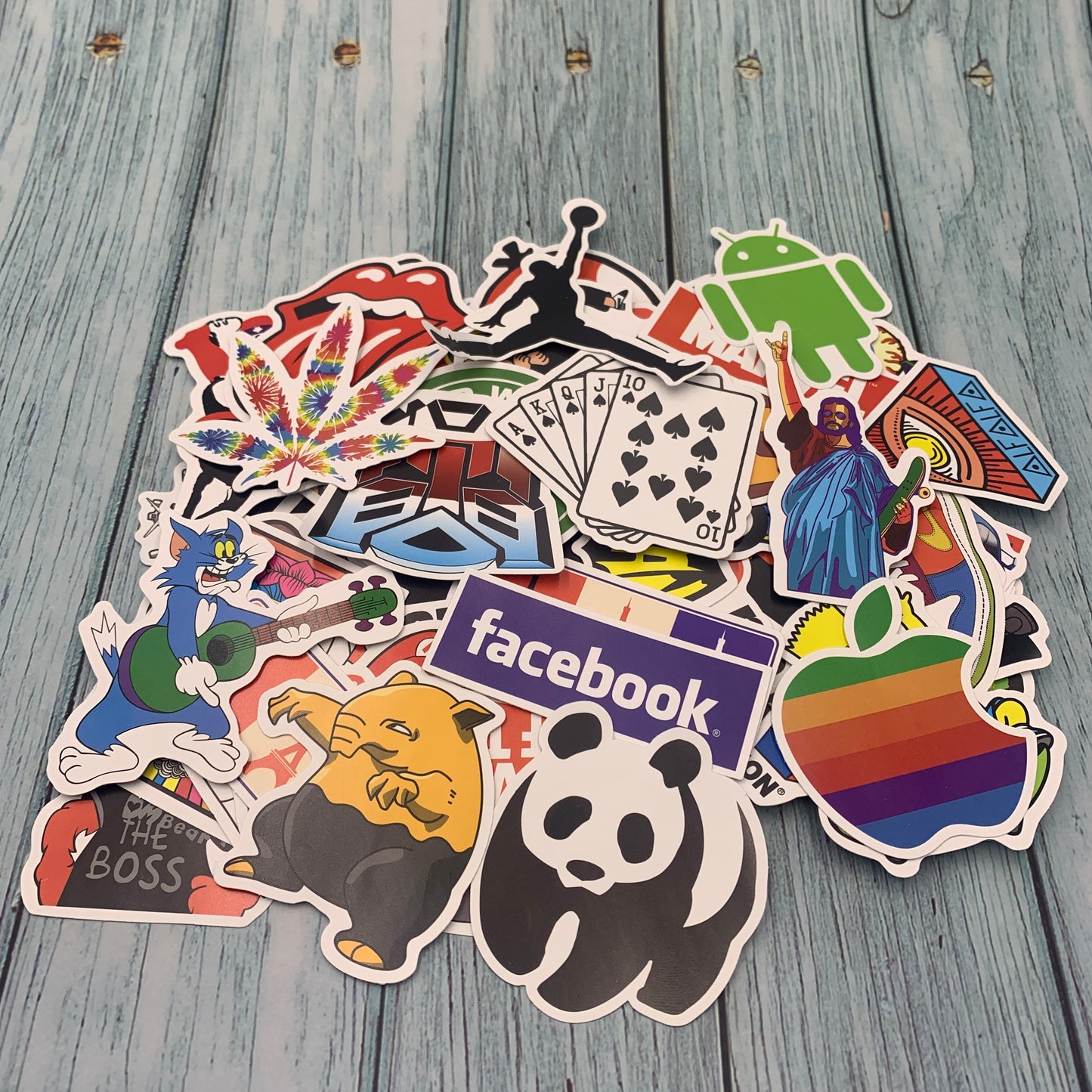 100 PCS Random Vinyl Stickers β Waterproof Aesthetic Decals for Laptop & Water Bottle β¨