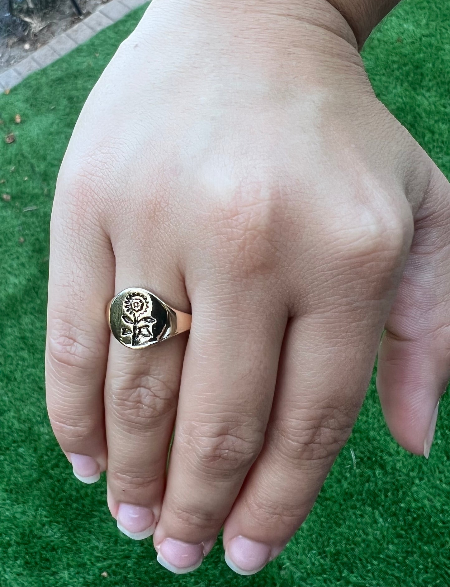 14k gold sunflower ring Size 7