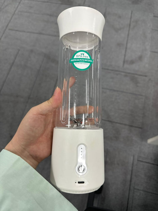 Portable Blender for Shakes and Smoothies