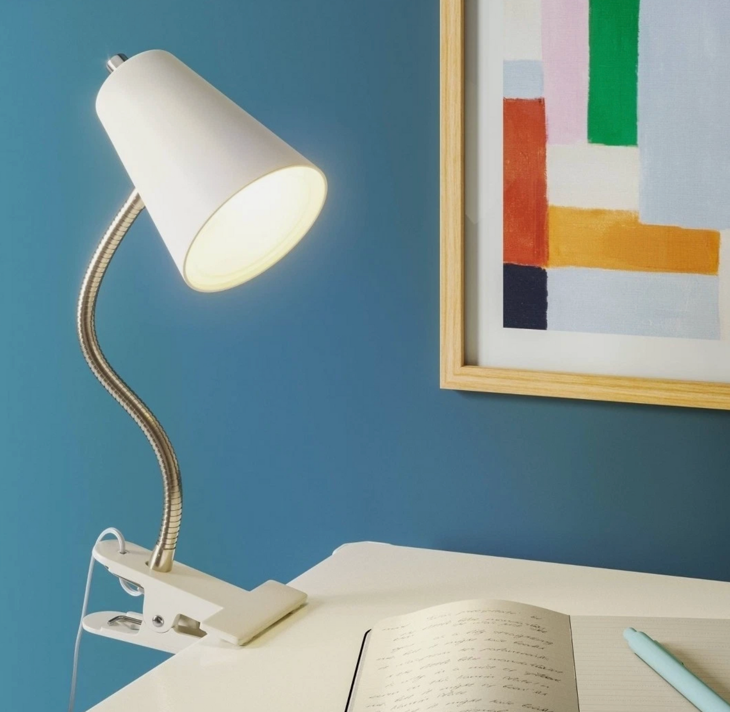 Room Essentials Clip Lamp for Table