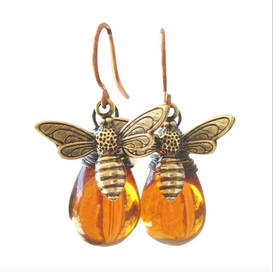 Retro Gold Bee Honey Drop Earrings for Women – Vintage Water Drop Statement Jewelry for Parties, Gifts & Daily Wear