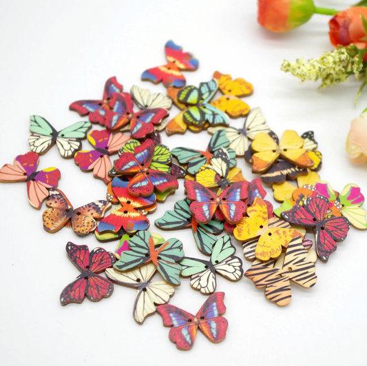 100 PCS Butterfly Wooden Buttons – 2-Hole Handmade Craft & Sewing Supplies 🧷🦋