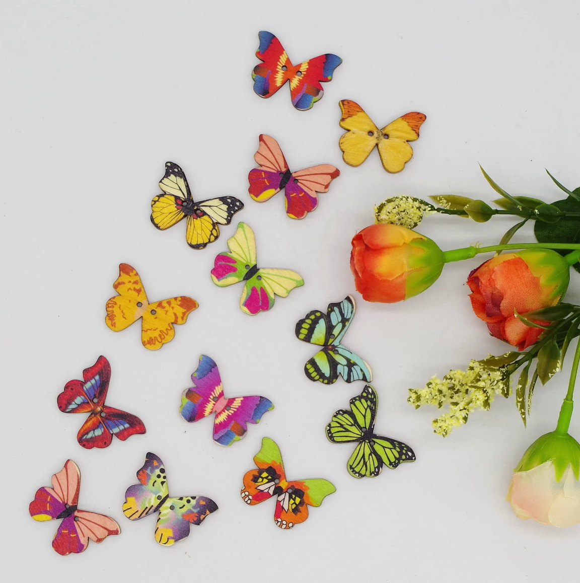 100 PCS Butterfly Wooden Buttons – 2-Hole Handmade Craft & Sewing Supplies 🧷🦋