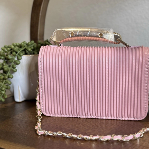 BEBE Raelynn metal handle crossbody - Blush