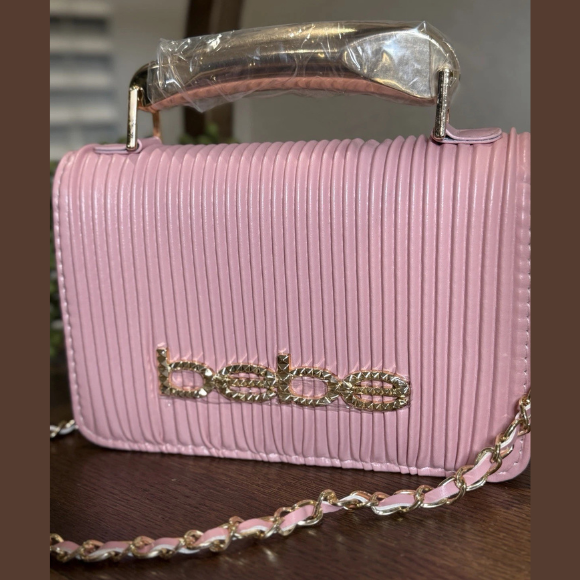 BEBE Raelynn metal handle crossbody - Blush